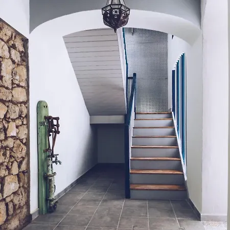 Apartment Peaceful 1br With Shared Terrace At The Nook